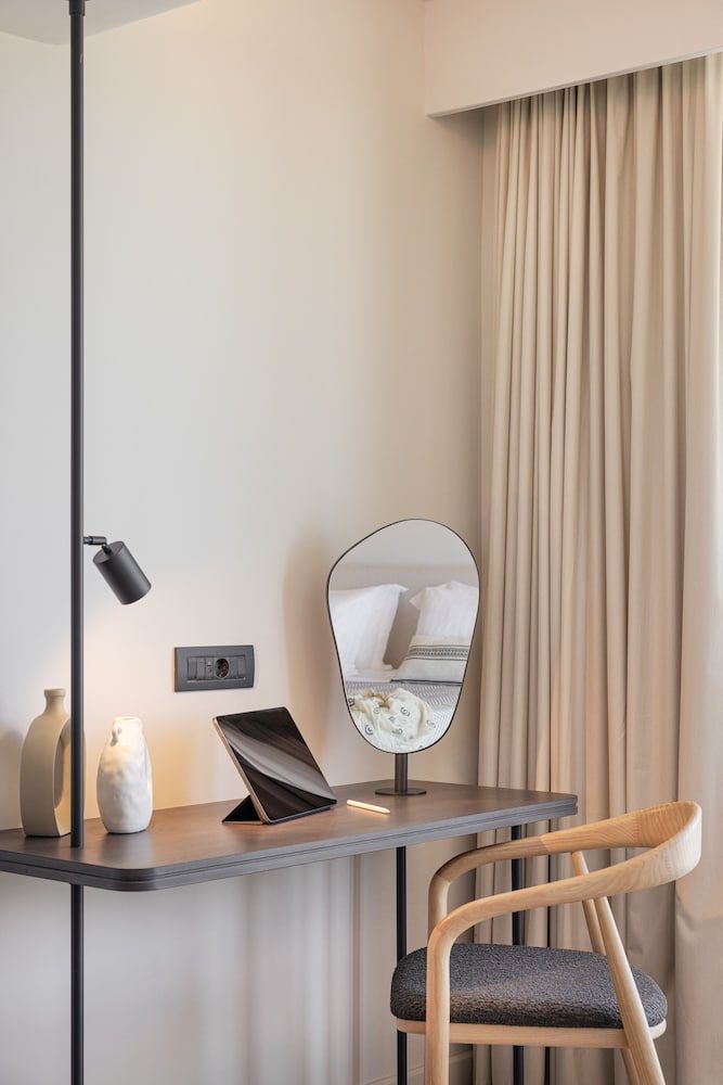 Erato by Samian Mare Design Double or Twin Room 31