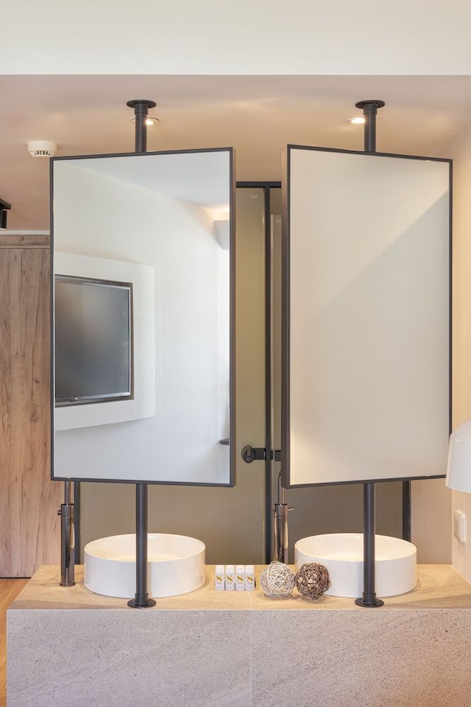 Erato by Samian Mare Design Double or Twin Room 23