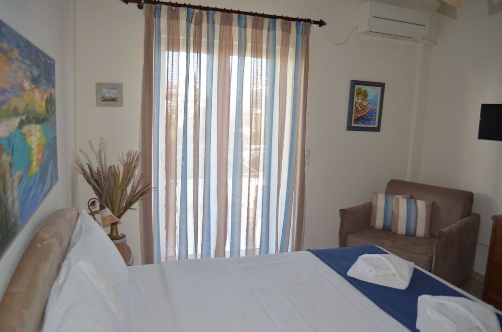 Blue Ark Aigeira Flat & Studio Comfort Apartment, 3 Bedrooms, Sea View 15