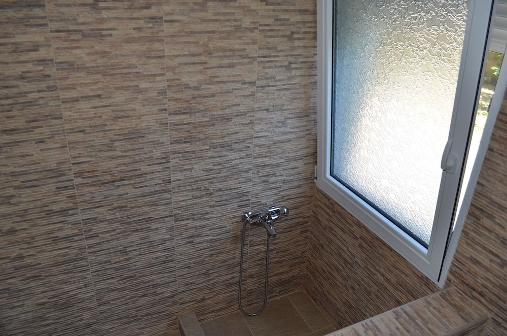 Blue Ark Aigeira Flat & Studio Romantic Studio, Garden View 10