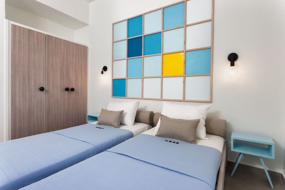 Superior Apartment (9-10)