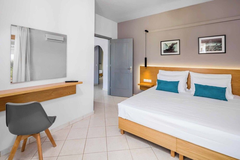 Villa (4 Bedrooms)