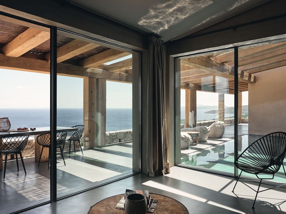 Luxury Villa, Private Pool (South)