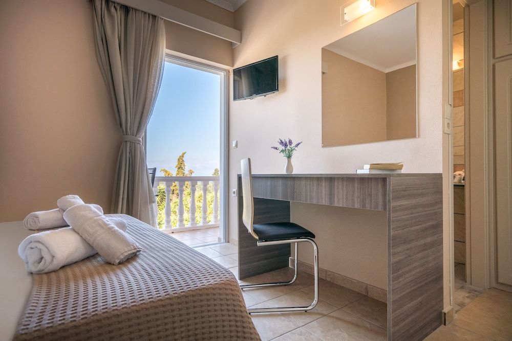 Triple Room, Sea View