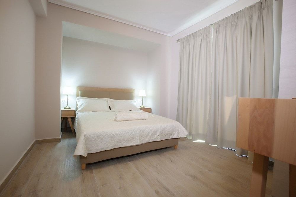 Apartment, 2 Bedrooms, Pool View