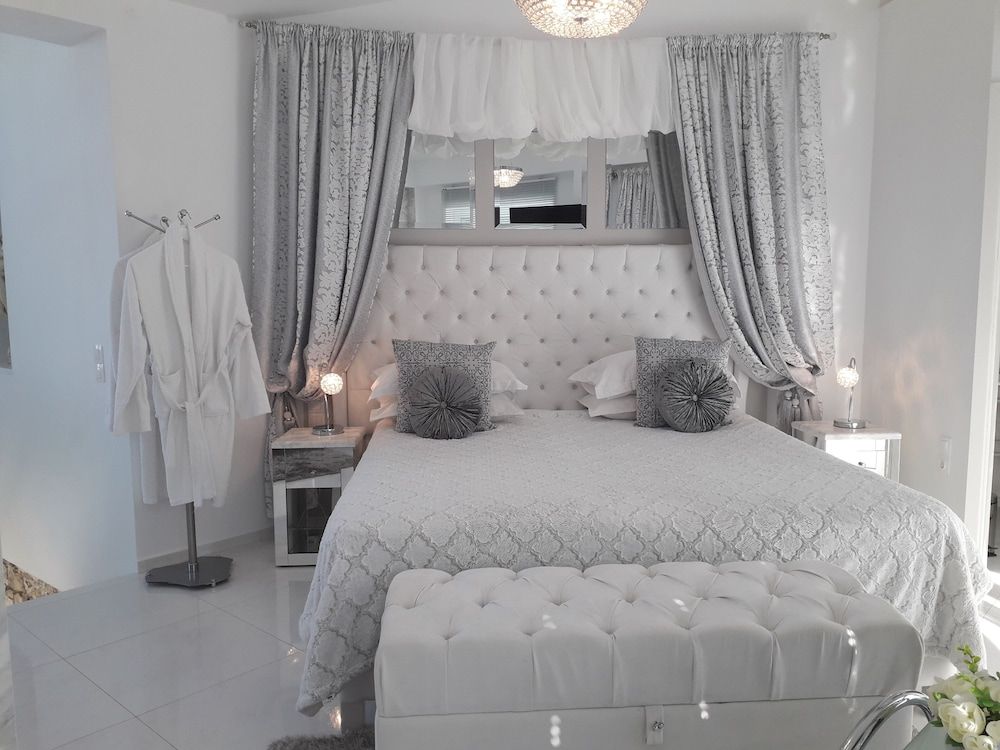 House, 1 Bedroom