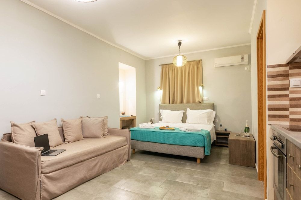 Studio Suite, Sea View