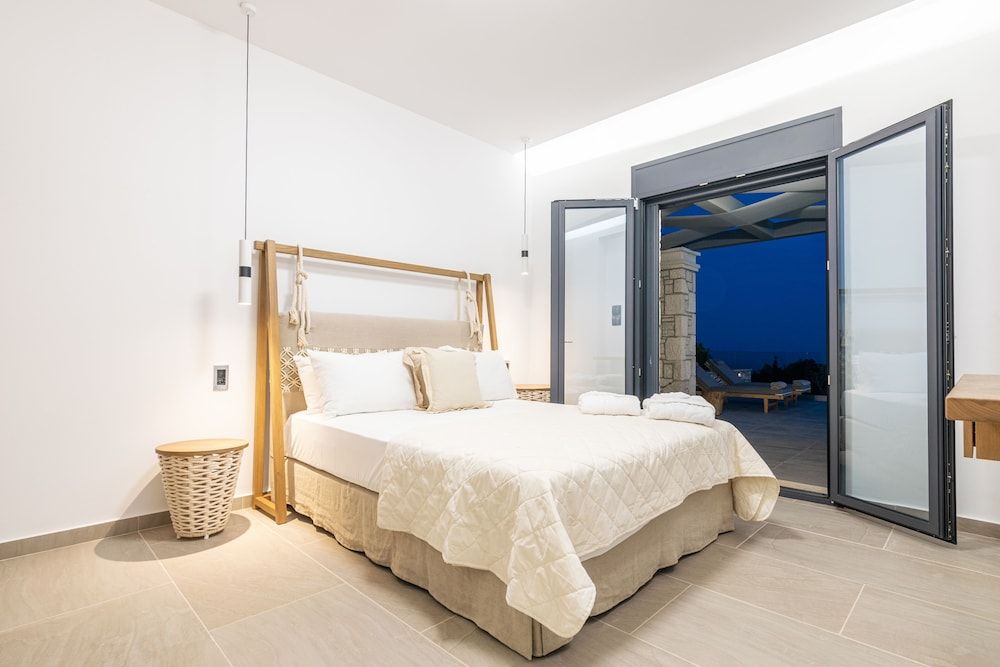 Deluxe Villa, 3 Bedrooms, Pool View
