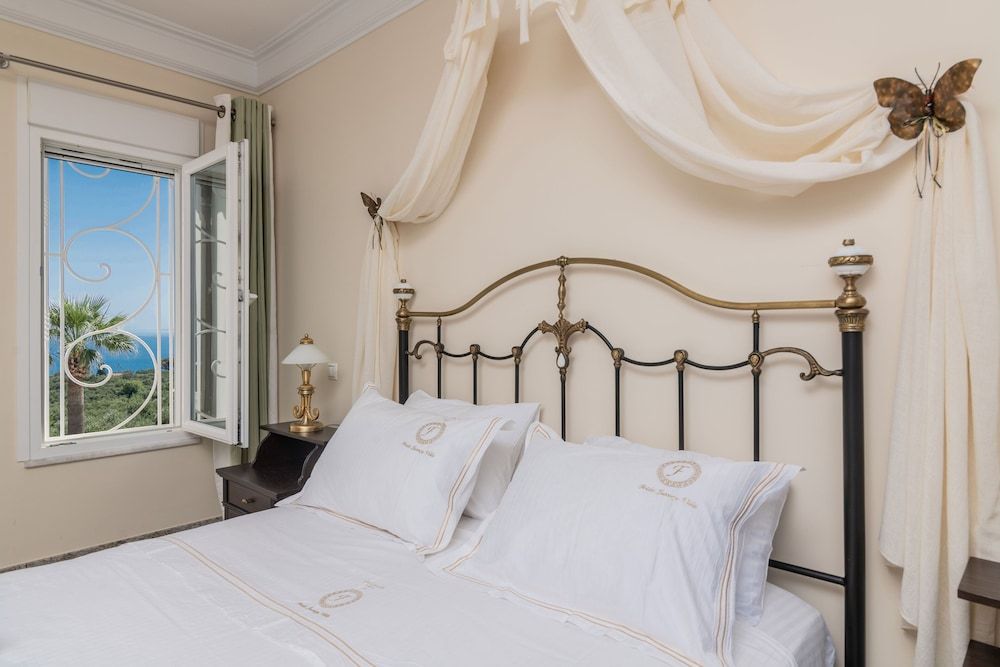 Villa, 5 Bedrooms, Balcony, Garden View