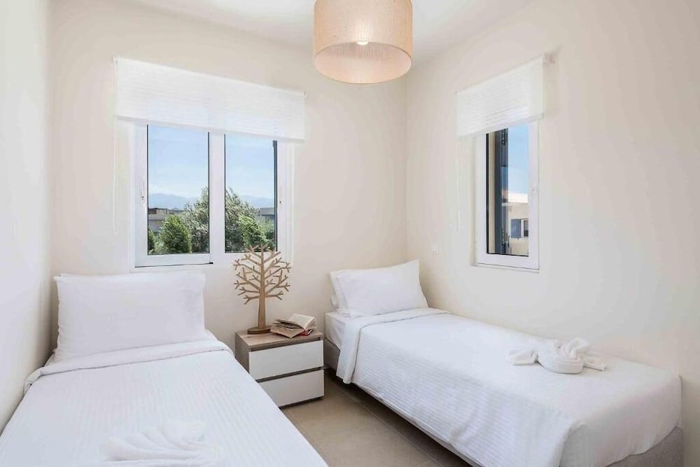 Junior Apartment