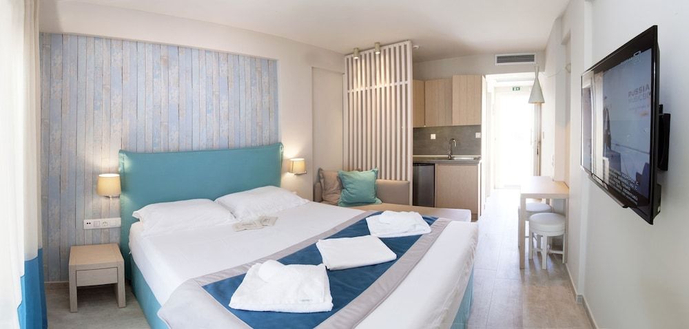 Luxury Studio, Sea View (2 Persons)