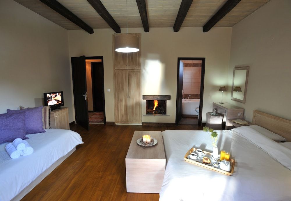 Gefyri Hotel Superior Double Room 5