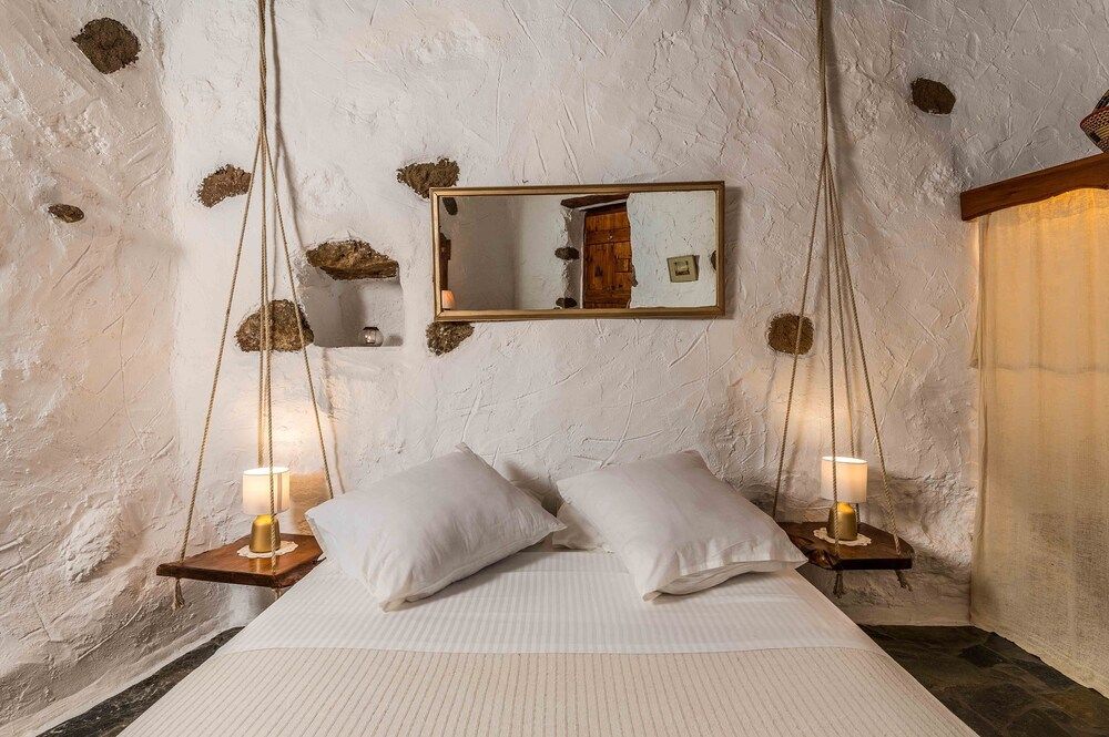 Traditional Cottage, Sea View (Potamos)