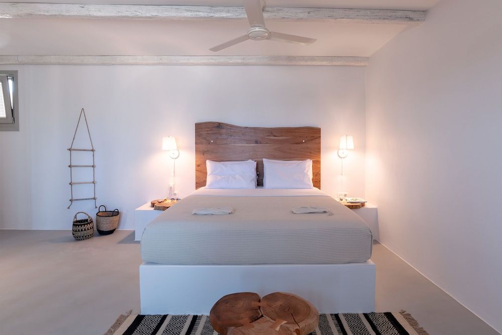 Premium Suite with Private Pool & Sea View