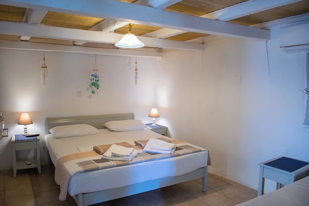 Studio, 1 Bedroom, Smoking, Patio