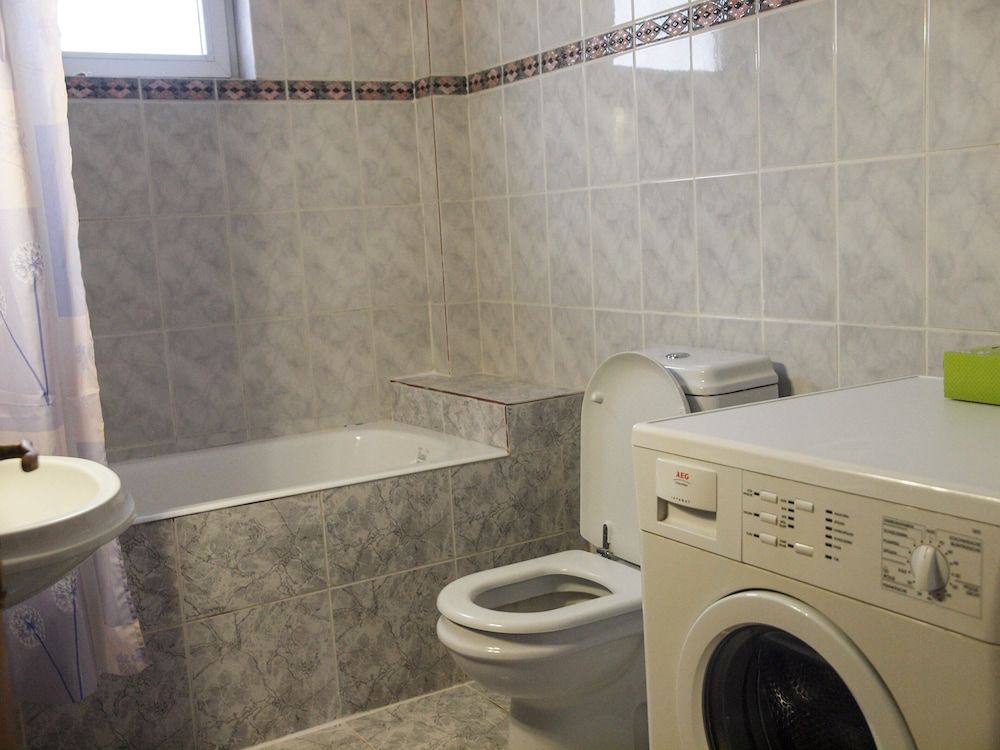 Charming Trikala Apartment With Garden & Central Heating Apartment, 1 Bedroom, Accessible, Garden View 11