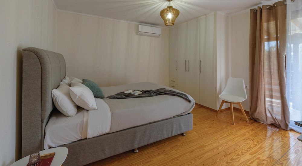 Superior Loft