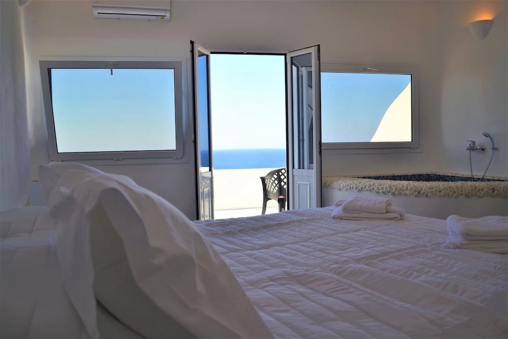 Suite, Sea and Sunset View (Mystical)