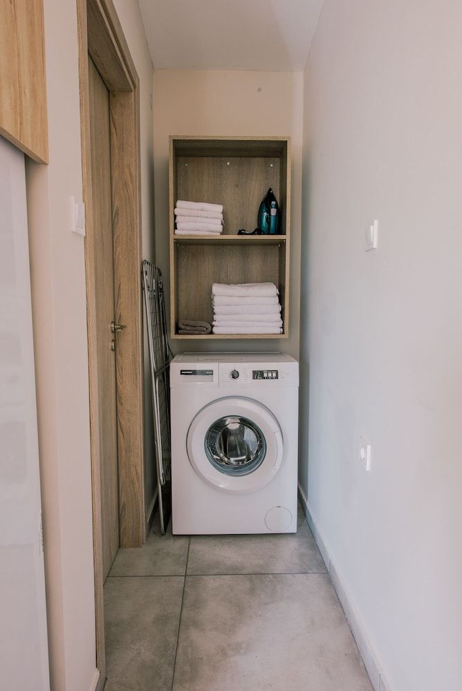 Acrocorinth Apartments Traditional Apartment 6, 2 Bedrooms