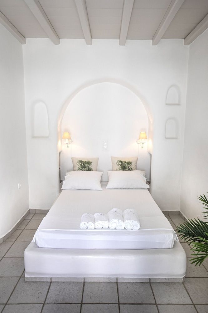 Standard Double or Twin Room (Double or Twin)