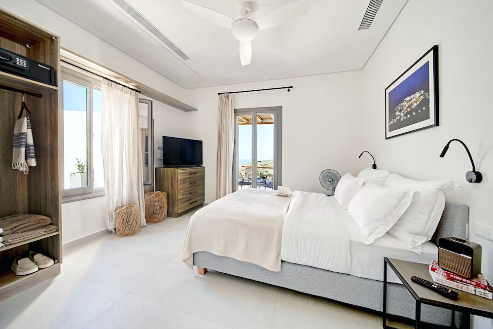 Two Bedroom Exclusive Suite with Sea View