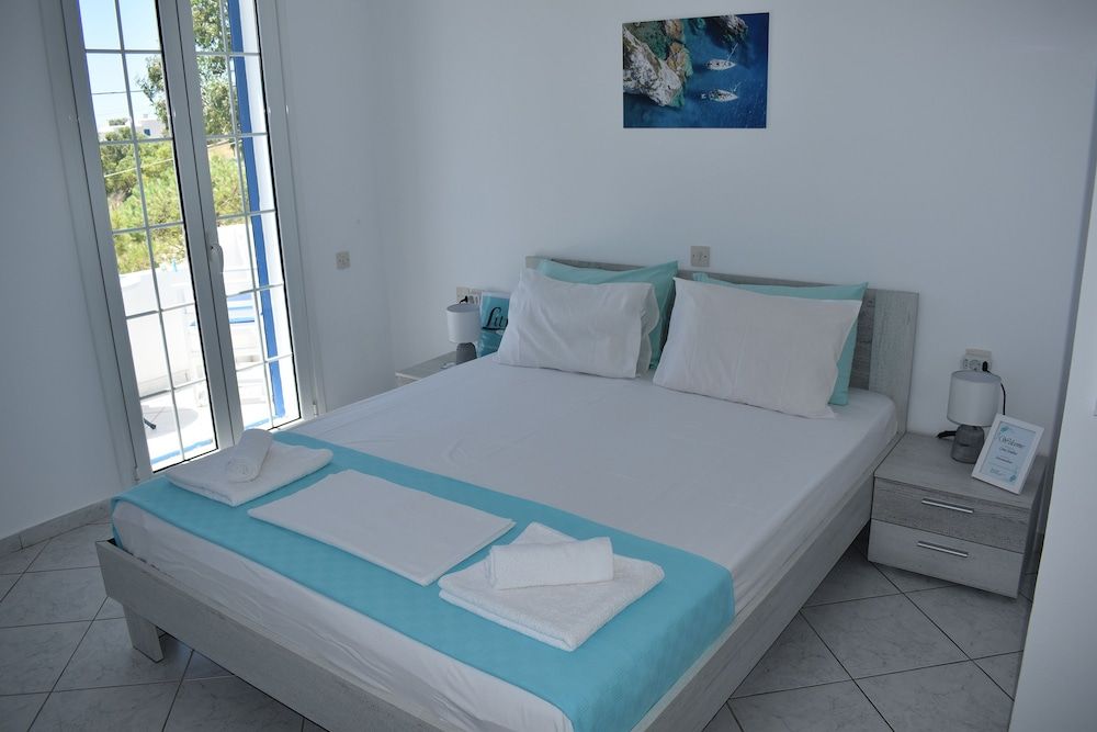 Studio, Sea View (2)
