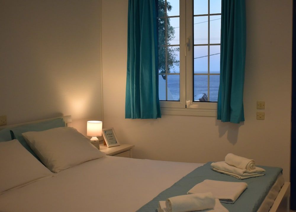 Studio, Sea View (6)