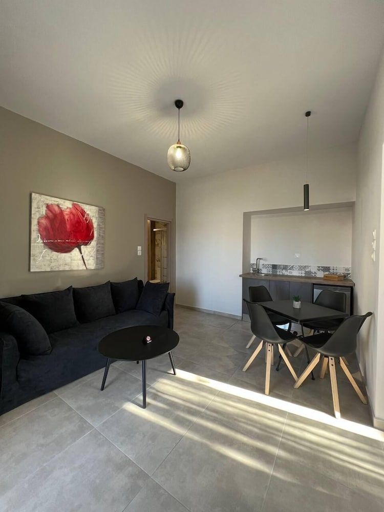 Elefsinian Mysteries Apartments Comfort Apartment 4