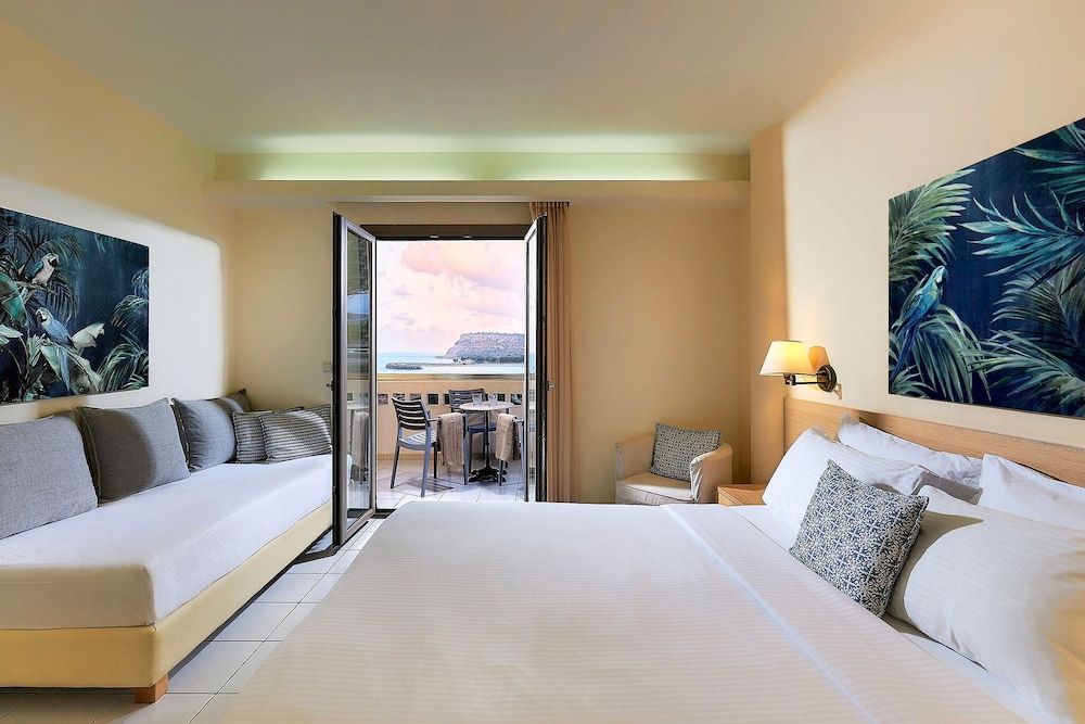 Double Plus Sea View Room