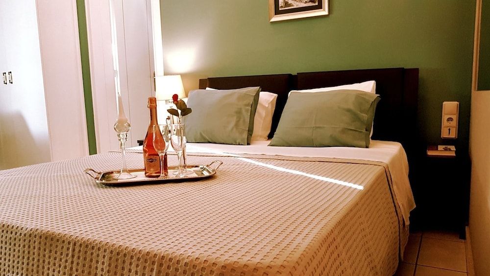 Q Suites Preveza