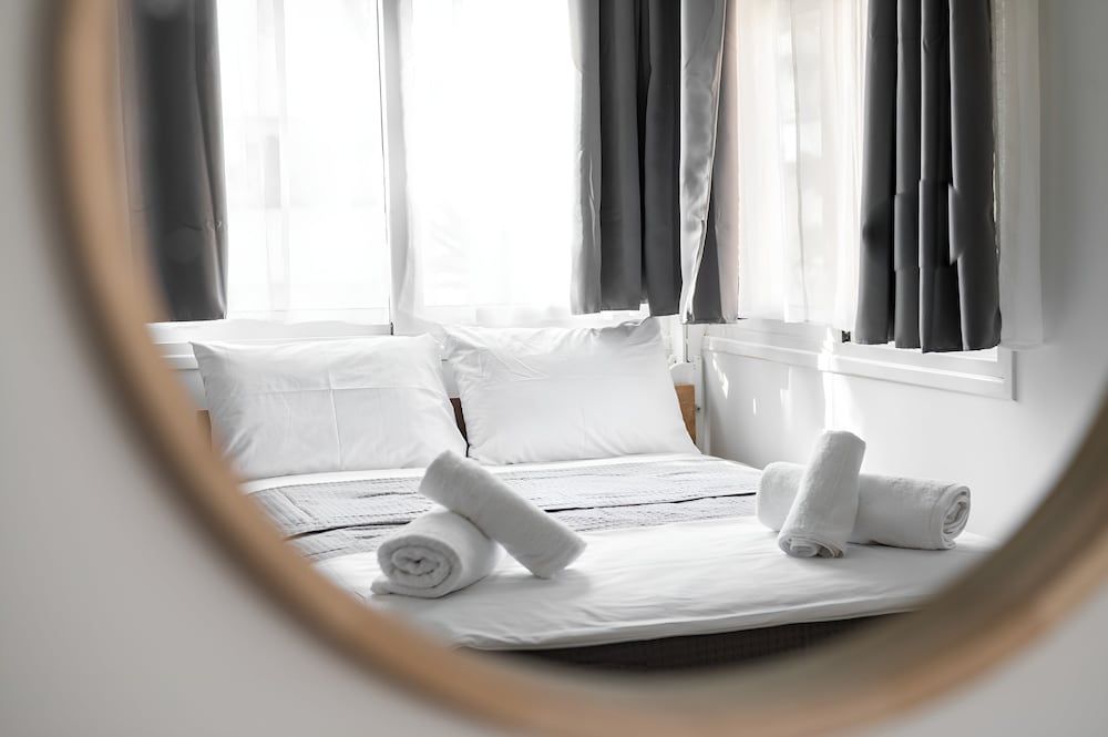 BLUE RIVIERA A.E Junior Suite 4