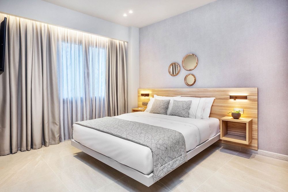 Pefki Deluxe Residences Deluxe Apartment, 1 Bedroom, Pool View