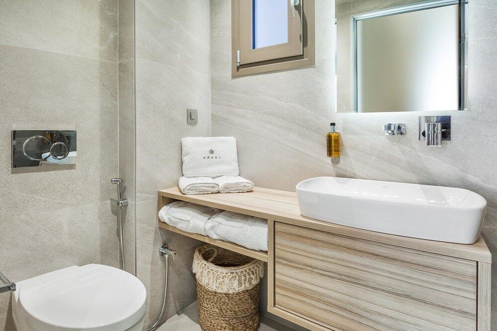 Pefki Deluxe Residences Deluxe Apartment, 1 Bedroom, Pool View 4