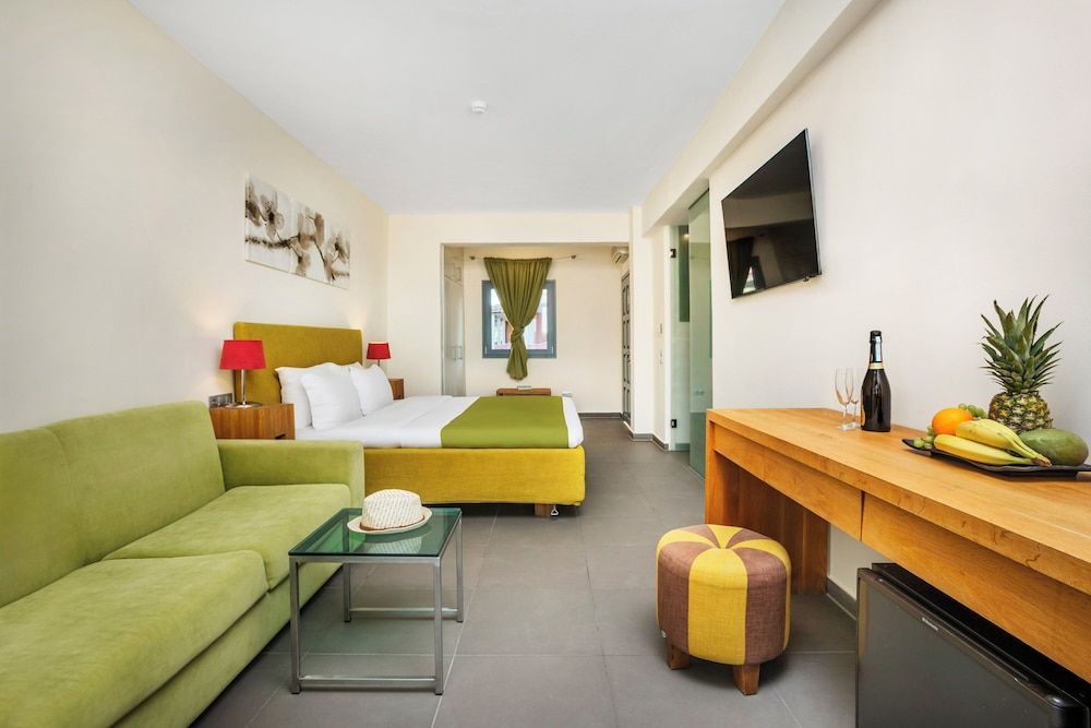 Hanioti Village Resort Junior Suite 9