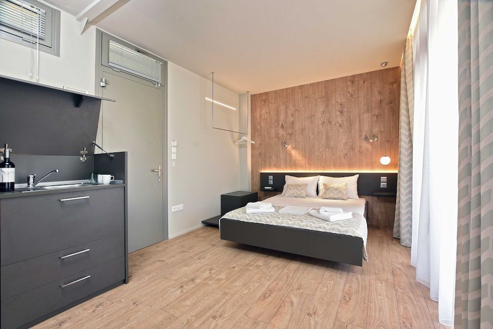Superior Apartment