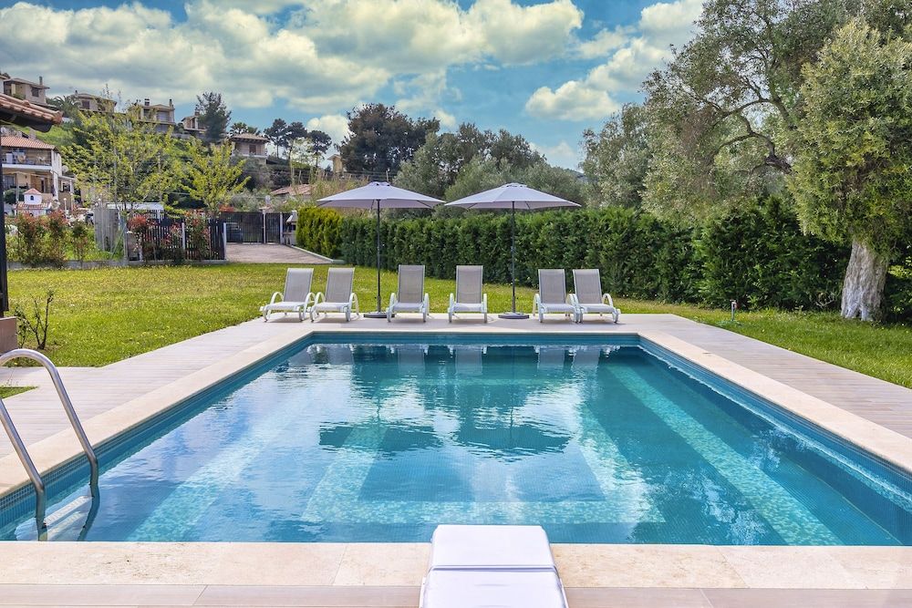 Friday Mood Superior Villa, Private Pool 4