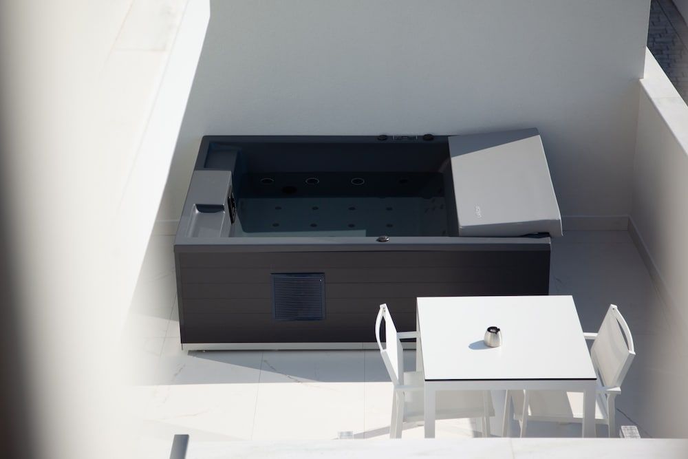 Laguna Resort Executive Suite, Partial Sea View 13