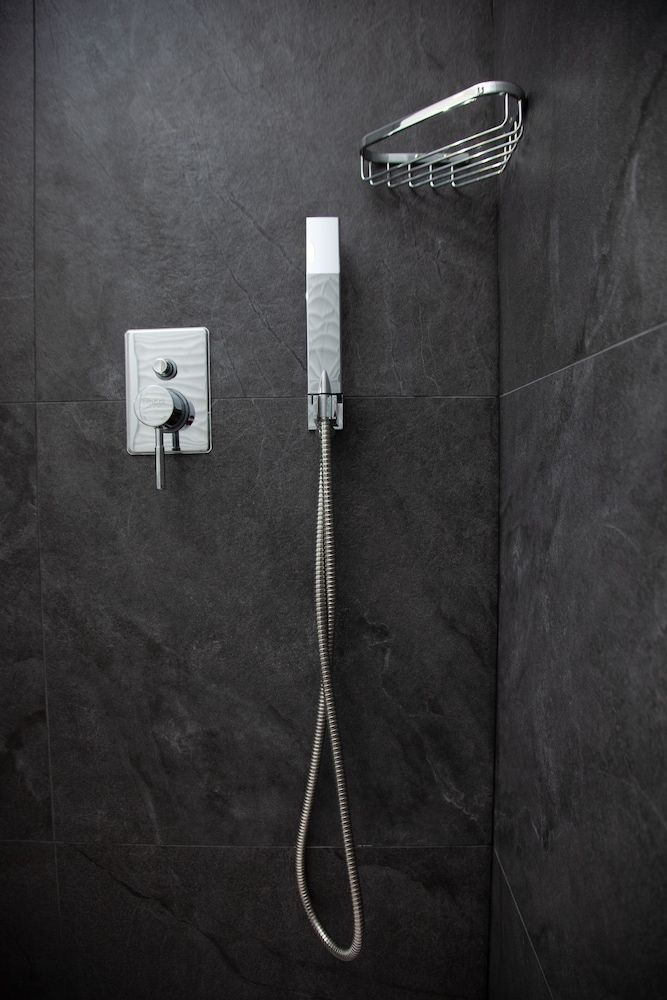 Laguna Resort Executive Suite, Partial Sea View 7