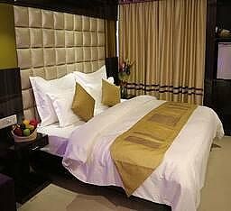Maharaja Family Room