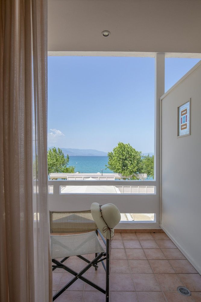 Classic Double or Twin Room, 1 Double or 2 Twin Beds, Sea View