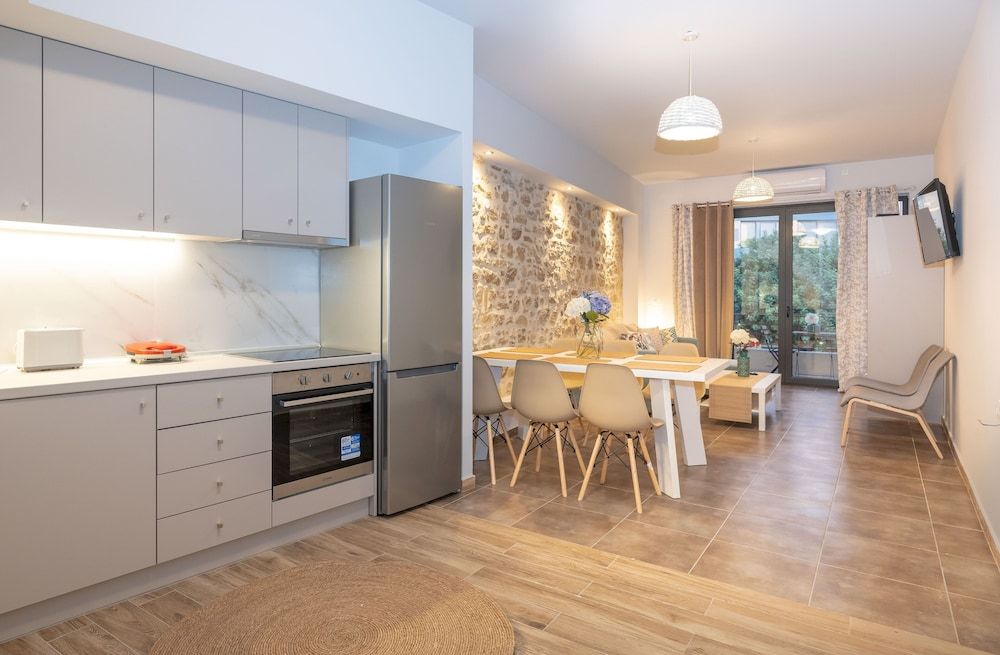 Heraklion's Heart Design Apartment, 2 Bedrooms 7