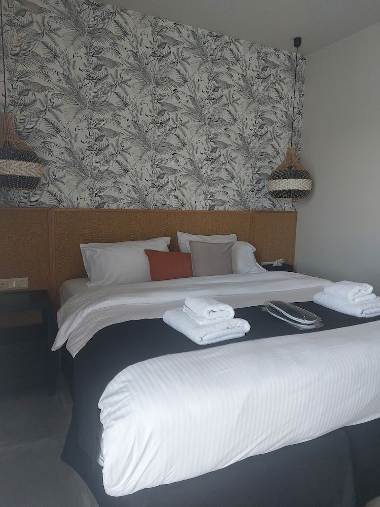 Chapter 02 Gallery Suites Double Room