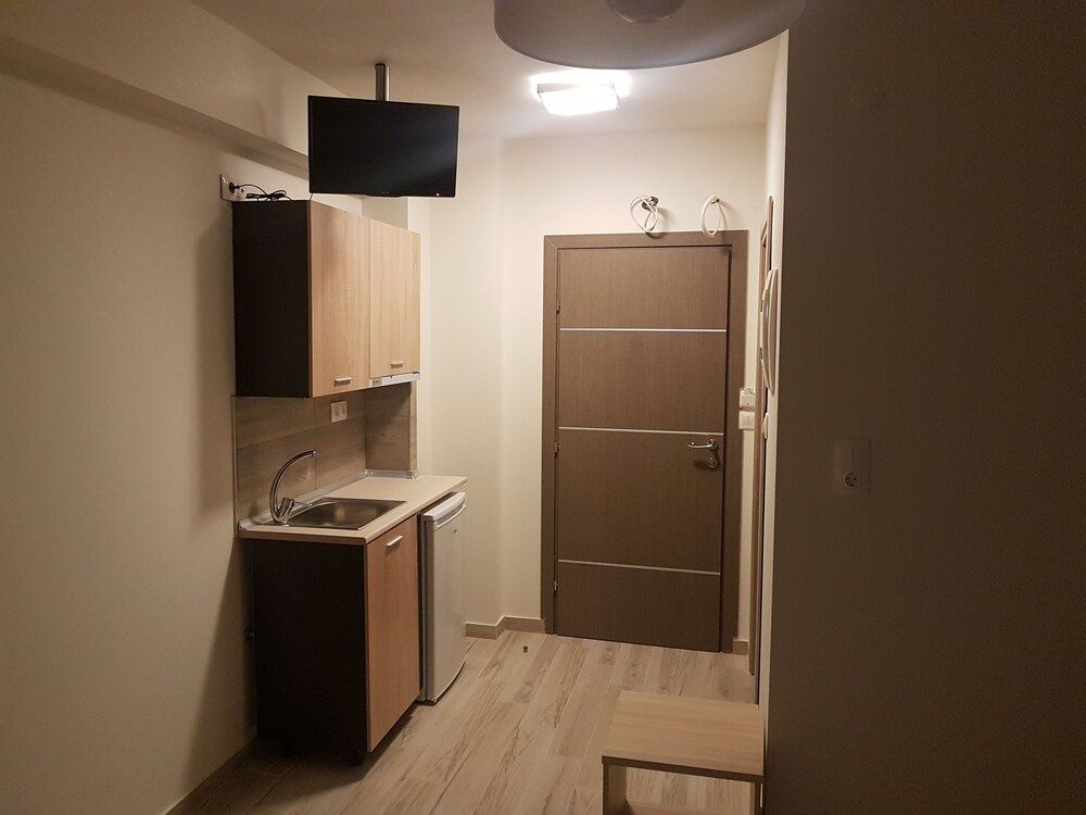 Business Studio, Sea View