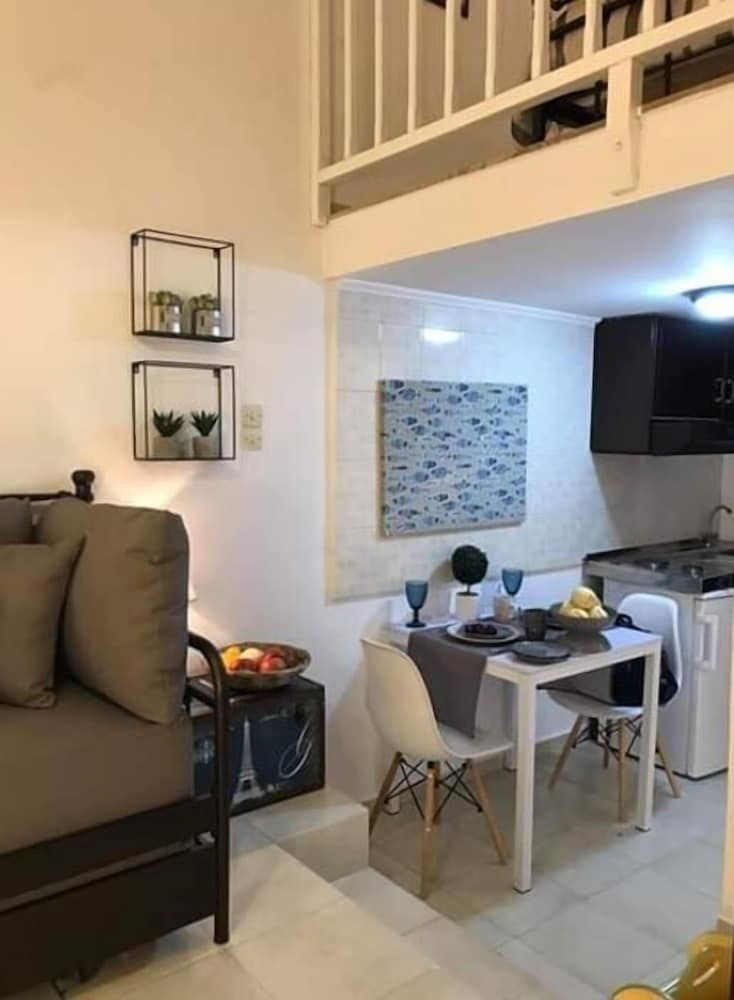 undefined Milos Inn & Maisonette 5