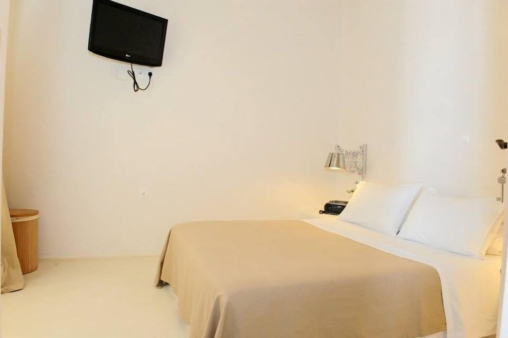 Sarakiniko View Studios Apartment, 1 Bedroom, Sea View 3