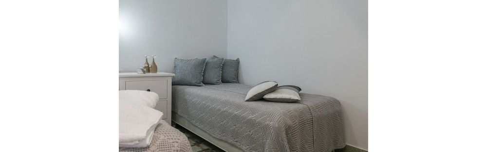 Uncle's Luxury Adamas Suites Luxury Apartment, Sea View 3