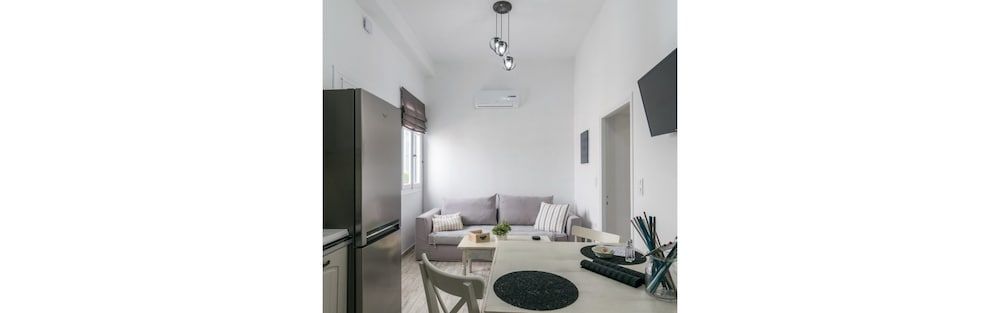 Uncle's Luxury Adamas Suites Luxury Apartment, Sea View 11