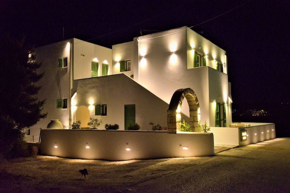 undefined Dioni Lux Inn 8