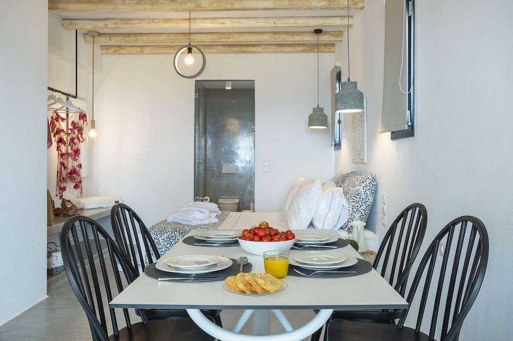 undefined Aelia Suites Milos 5