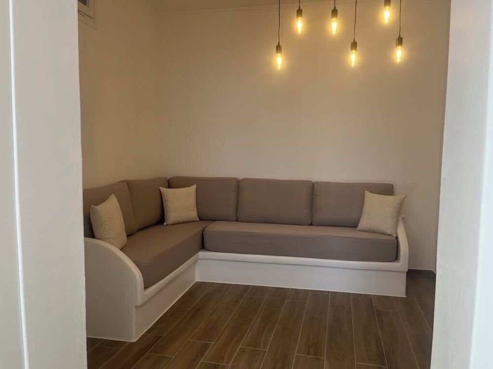 Milesian Suites Comfort Studio 6